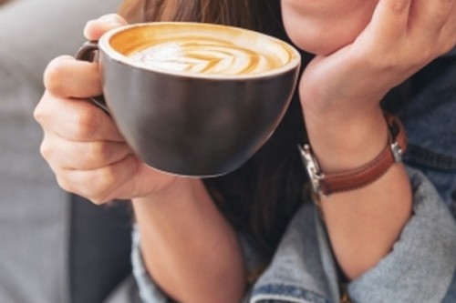 Drinking coffee at night may raise impulsivity in women: Study