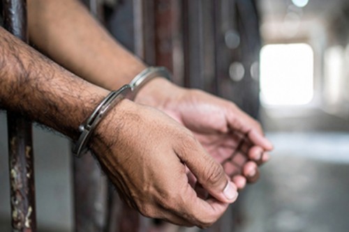 Passenger arrested for hoax bomb alert at Mumbai airport