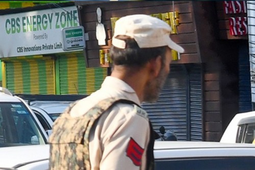 Charge sheet filed against J&K cop in job racket case