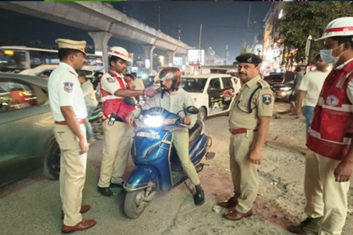 983 caught for drunken driving in Hyderabad, Cyberabad