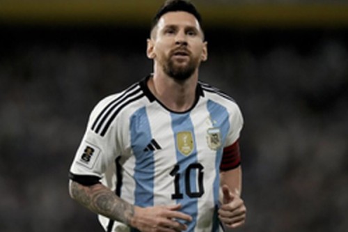Messi to miss Argentina friendlies due to hamstring injury
