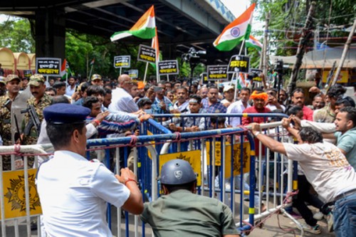 Another arrest made for 'attack' on policemen during Nabanna Avijan