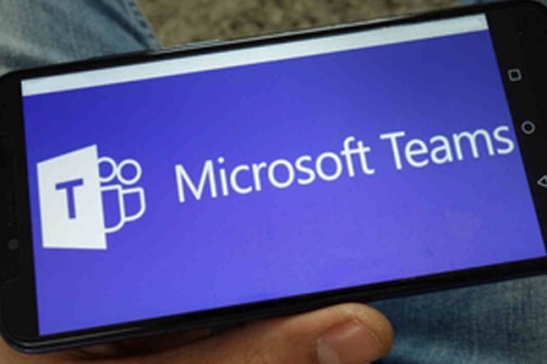 Microsoft Teams suffers mega outage, company says fixing