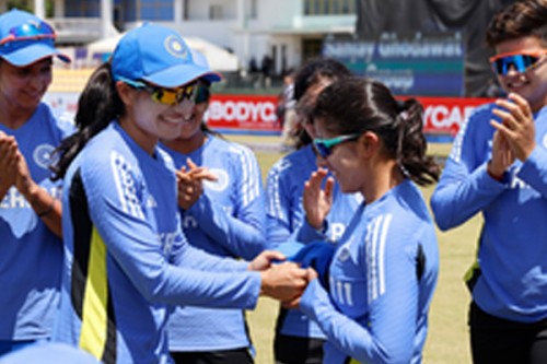 Women's Asia Cup: Tanuja handed international debut as UAE opt to bowl first vs India