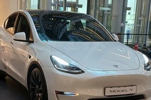 Imported car sales rise 13.2 pc in Oct in S. Korea on Tesla, German models