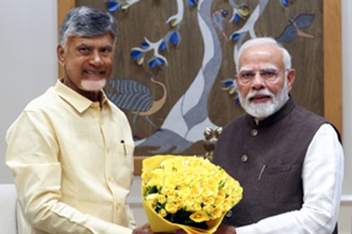 PM Modi extends birthday wishes to 'good friend' Andhra CM Naidu