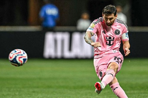 Messi's free-kick lifts Inter Miami over Porto in Club World Cup