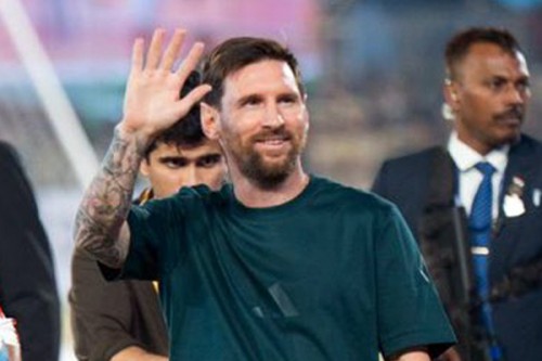 Messi reaches Mumbai for third pit stop of 'GOAT Tour'