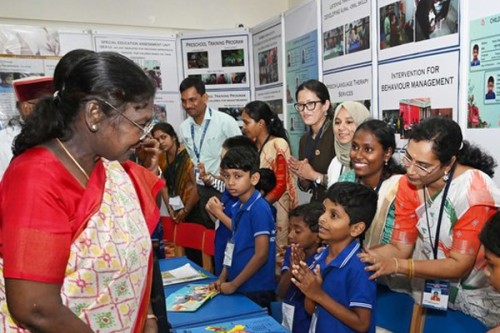 Need to become self-reliant in manufacturing tech for speech and hearing: President Murmu