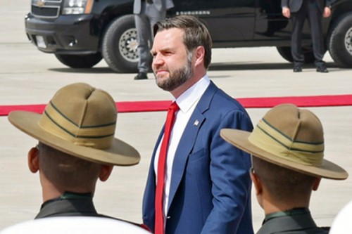 US Vice Prez Vance in Jaipur, to speak at Rajasthan International Centre today