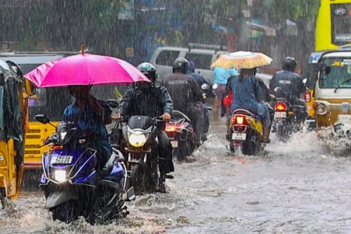 Heavy rain is likely to occur at isolated places in Tamilnadu

