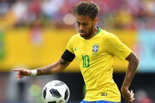 Santos seeking to keep Neymar until 2026 World Cup