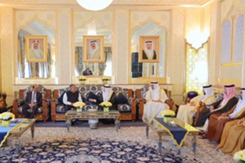 Kerala CM meets Bahrain Deputy PM; bilateral ties discussed