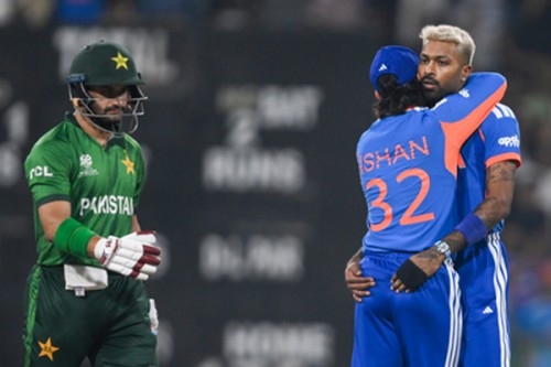 The game was out of Pakistan's reach once India reached 175: Waqar Younis