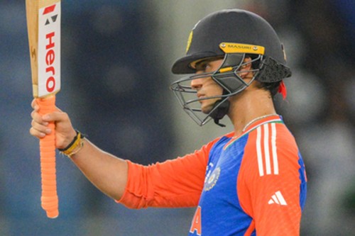 Best thing about Abhishek is there's improvement from him in every game, says Mishra