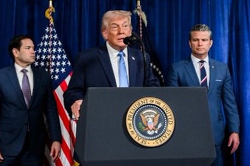 Trump says US 'in charge' of Venezuela after Maduro arrest