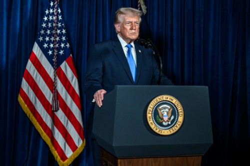 Trump signals control of Venezuelan oil reserves, drawing global attention