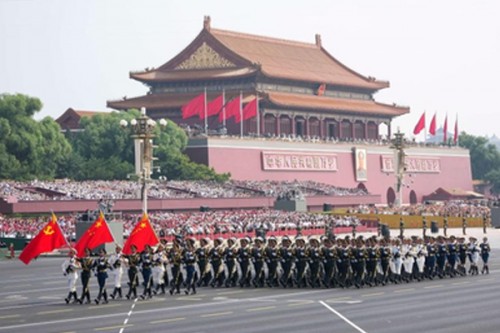 China unveils new weapons at WW2 victory parade; Xi calls for 'global peace'