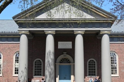 Trump says Harvard should have 15 pc cap on foreign students