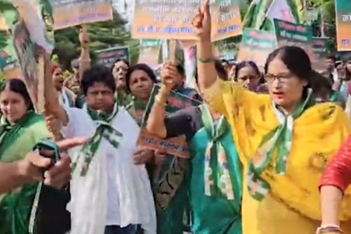 NDA's Bihar bandh today over insult to PM Modi's mother