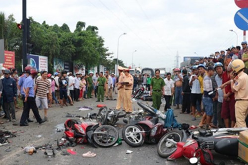Two killed after truck collides with electric bicycles in Vietnam