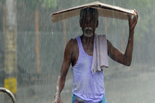 IMD predicts moderate to heavy rain across Western Ghats, South TN