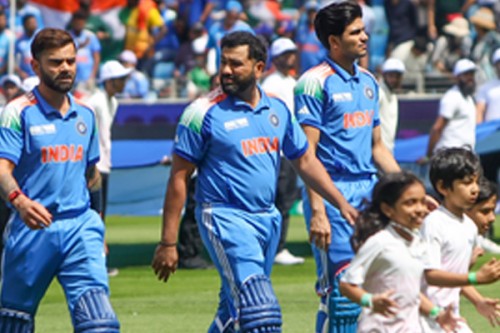 Want Rohit and Virat to play 2027 ODI WC, but will have to perform continuously, says Mishra