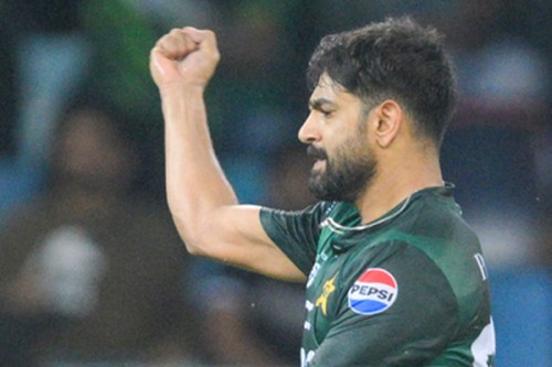 Rauf is unfortunately a run machine as bowler against India: Wasim Akram