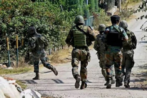 Indian Army foils infiltration bid in Uri LoC; ops underway