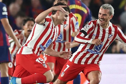 Atletico beat 10-man Barca in Champions League QF first-leg