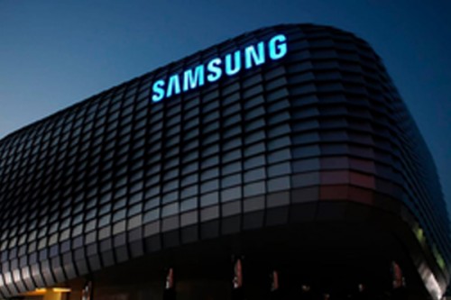 Labour union of Samsung holds rally ahead of talks