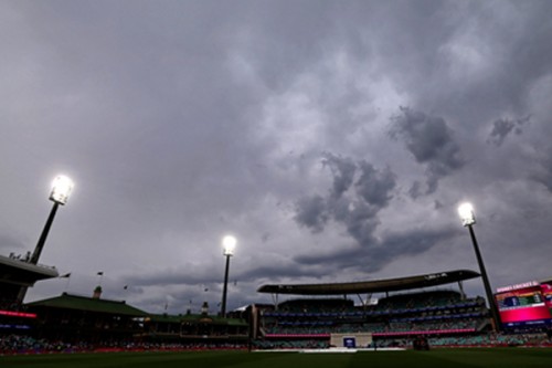 Ashes: CA boss 'shares frustration' with fans after abrupt end to Day 1 of SCG Test