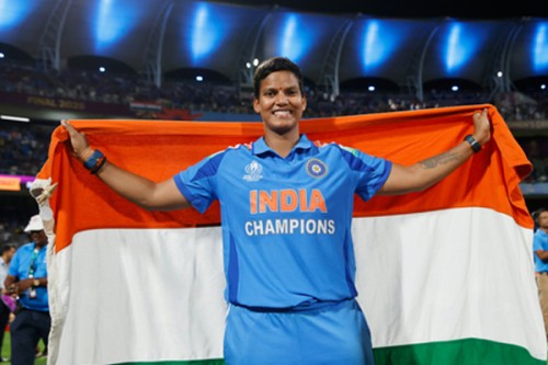 I began playing cricket because of my brother, says Deepti Sharma