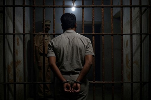 Pakistani national arrested in Greece for facilitating entry of illegal immigrants