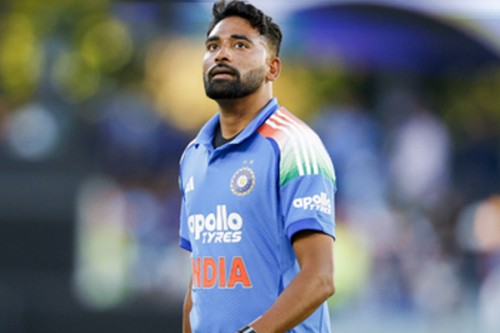 'Still stranded after 4 hours'  Mohammed Siraj accuses Air India Express of leaving passengers in limbo