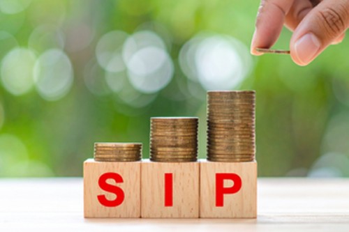 SIP inflows hit all-time high of Rs 29,529 crore in Oct