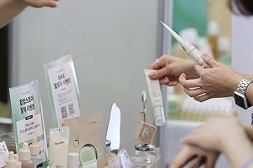 Exports of cosmetics products hit a fresh high through Sept in S. Korea
