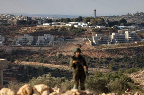 Israel freezes legislative process for West Bank annexation