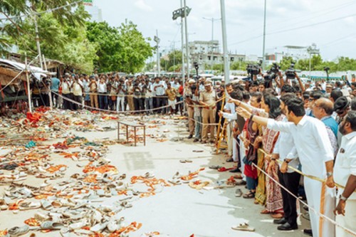 Madras HC to hear petitions on Karur stampede today