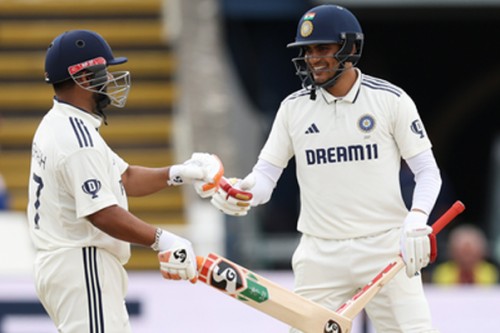 3rd Test: Kotak credits India's success to Gill and Pant's batting