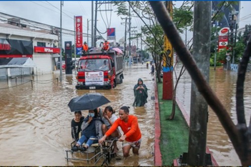 Philippines braces for more rains, severe flooding