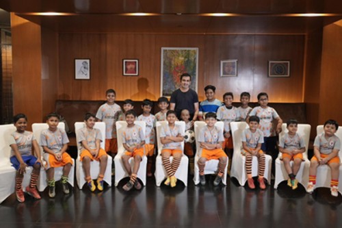 Gautam Gambhir interacts with young footballers in Kolkata 