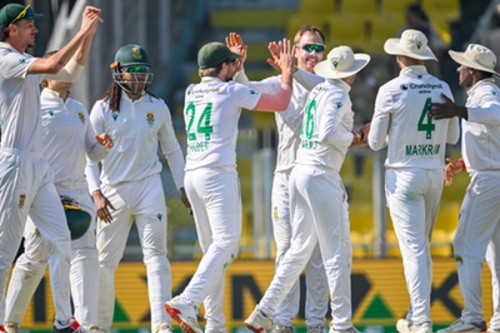 2nd Test: South Africa hand India biggest defeat to clinch historic series win