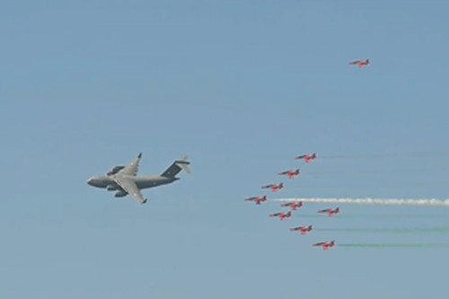 Tejas,? Rafale sparkle at IAF flypast over Brahmaputra