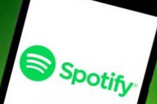 Spotify CEO calls Apple's new EU App Store changes 'extortion'