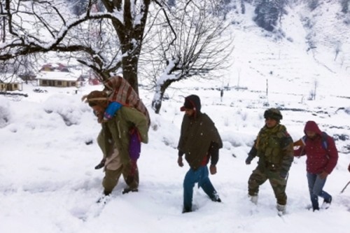 Clouds in Jammu; rain, snow likely in Valley
