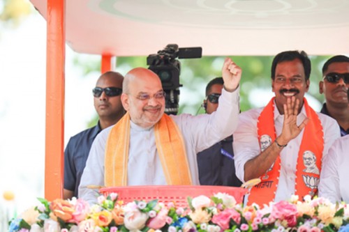 HM Amit Shah's roadshow draws huge crowd as NDA ramps up final campaign push in Kerala