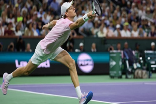 Indian Wells Open: Sinner edges Fonseca in thriller to reach QF