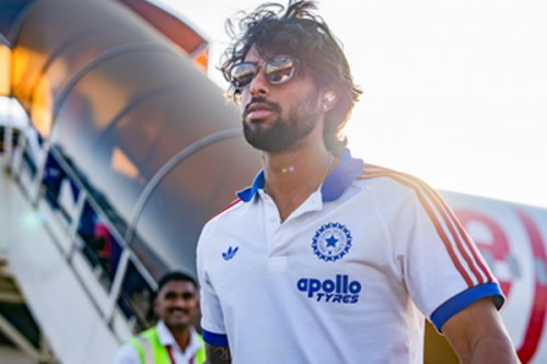 T20 WC: Flat Wankhede pitch could even out advantage, low dew promises good contest, says Karthik