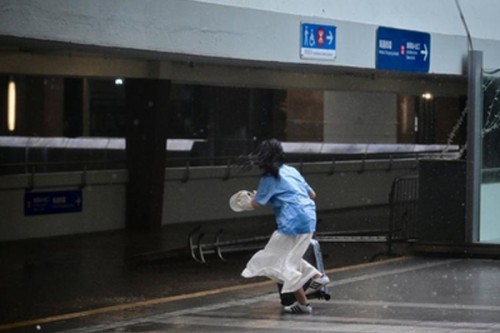 Typhoon Matmo approaches towards China, emergency responses activated